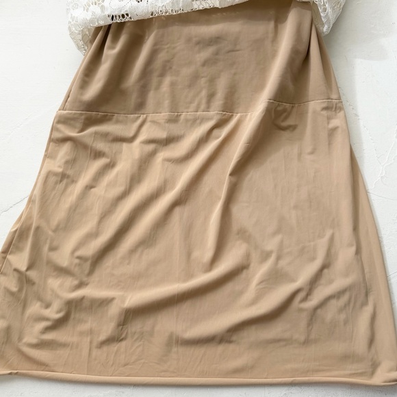 For Love and Lemons Gianna Midi Dress in White/Nude Lace Size M - Picture 8 of 10